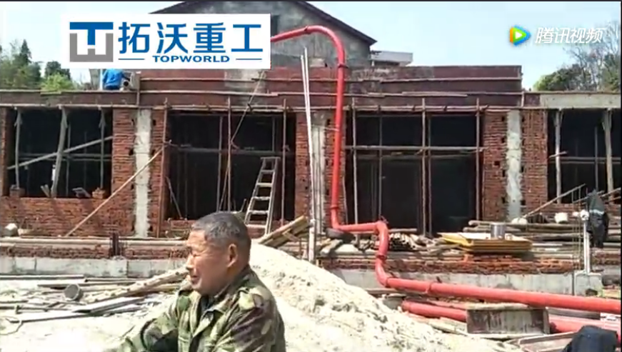 优盈重工搅拌拖泵T8湖南湘阴楼面施工